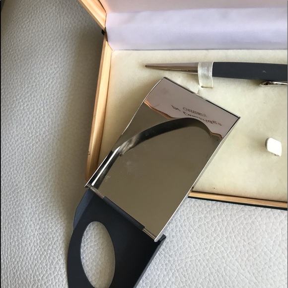 New De CAMBRIDGE Gift BOX. Card keeper. & pen. - Picture 4 of 8